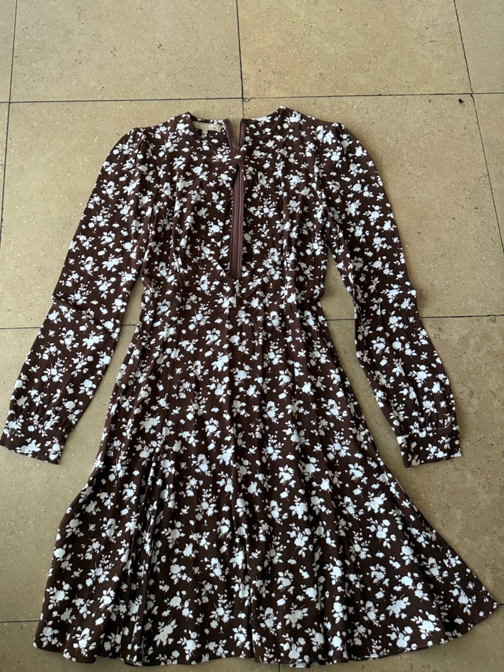 Michael Kors Collection Brown Floral Long-Sleeve Fit-and-Flare Dress open from